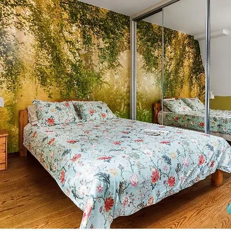 شقة Apartament Z Weranda W Dworku Oliwskim *