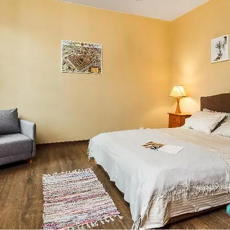 Apartament Z Weranda W Dworku Oliwskim *