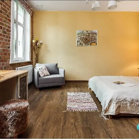 Apartament Z Weranda W Dworku Oliwskim Lägenhet